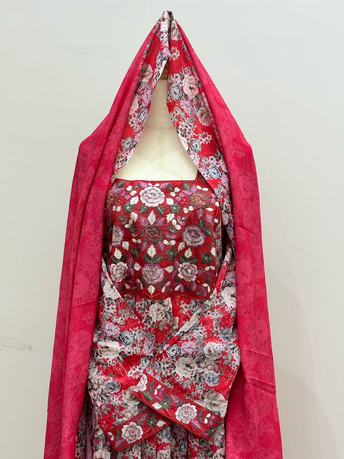 WhatsApp Image 2025-02-17 at 10.48.31 PM (1)